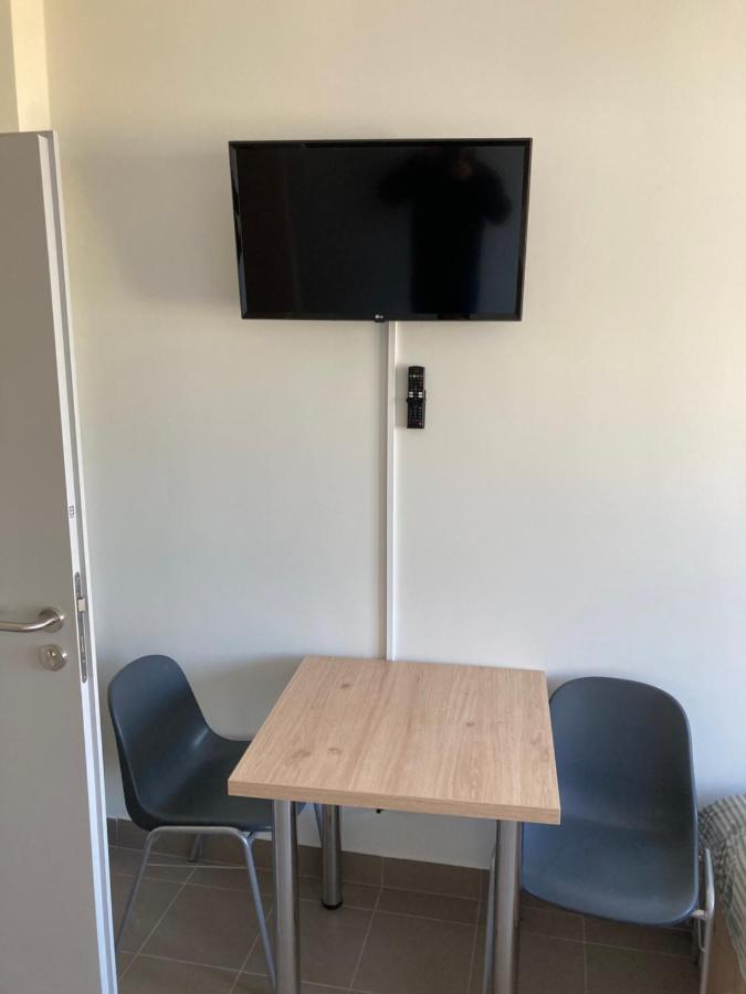 Hostel Przy Stadionie يافوجنا المظهر الخارجي الصورة
