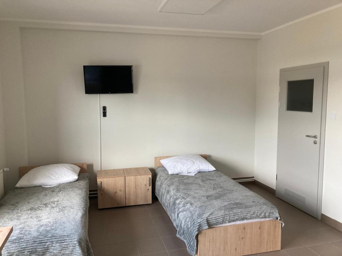 Hostel Przy Stadionie يافوجنا المظهر الخارجي الصورة