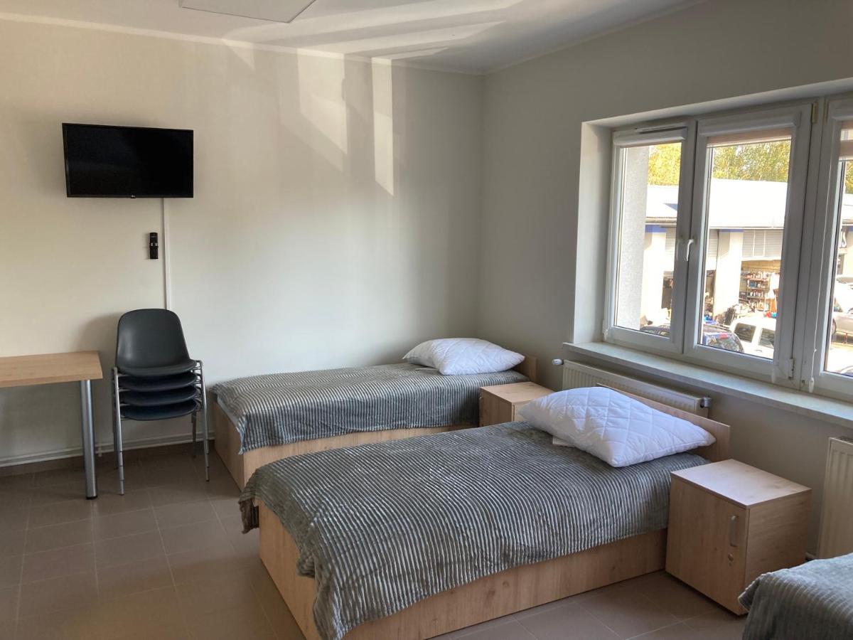 Hostel Przy Stadionie يافوجنا المظهر الخارجي الصورة
