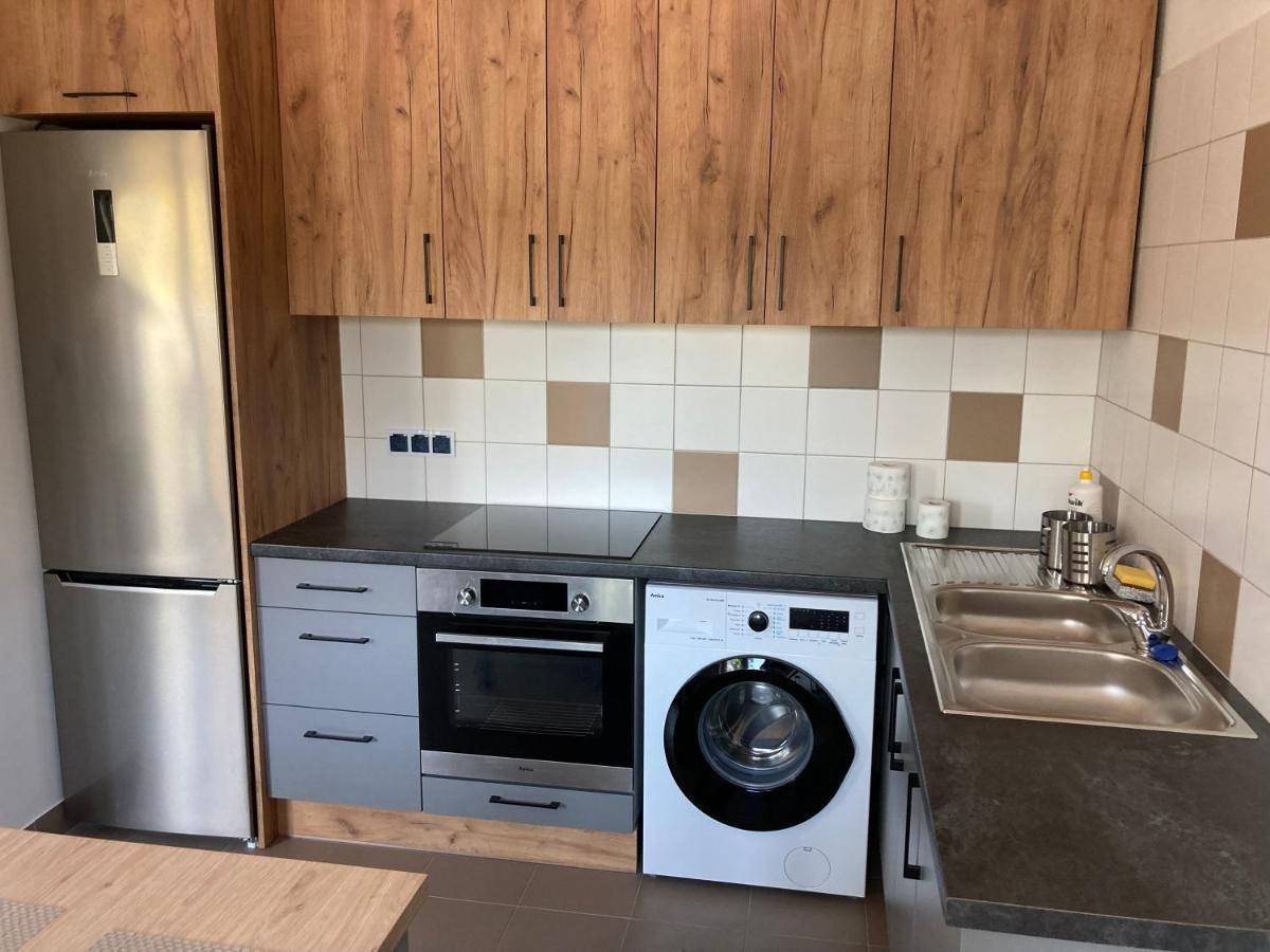 Hostel Przy Stadionie يافوجنا المظهر الخارجي الصورة