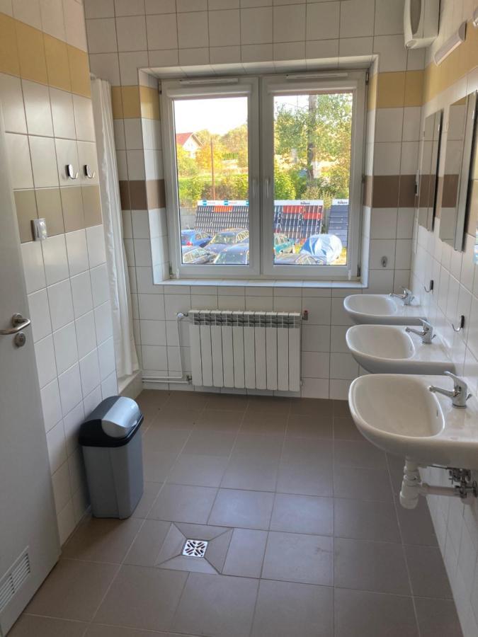 Hostel Przy Stadionie يافوجنا المظهر الخارجي الصورة